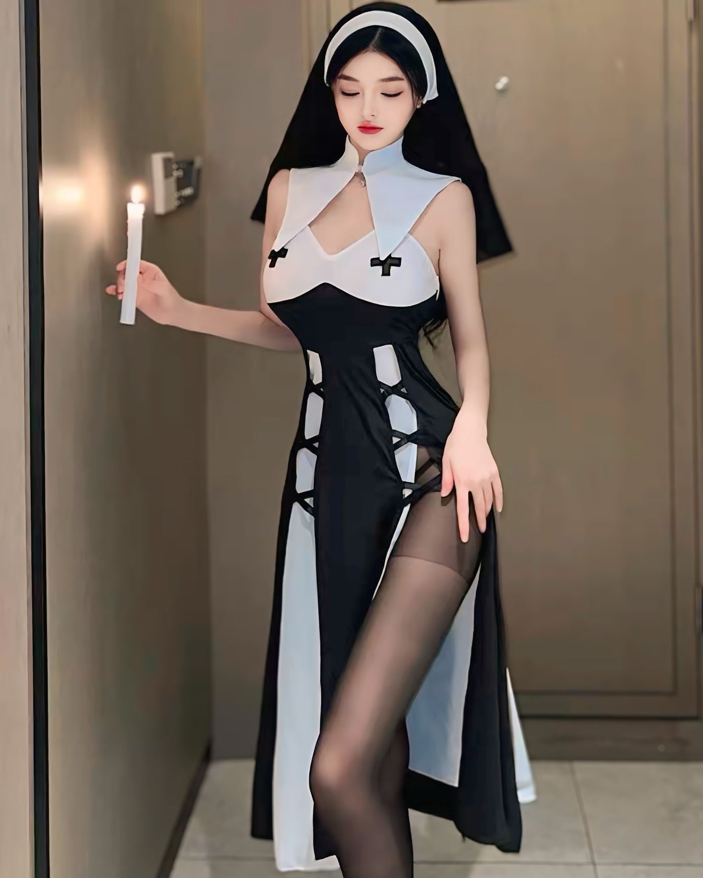 ชุดคอสเพลย์แม่ชีแฟนตาซีสุดสยิว พร้อมผ้าคลุมหัว-2