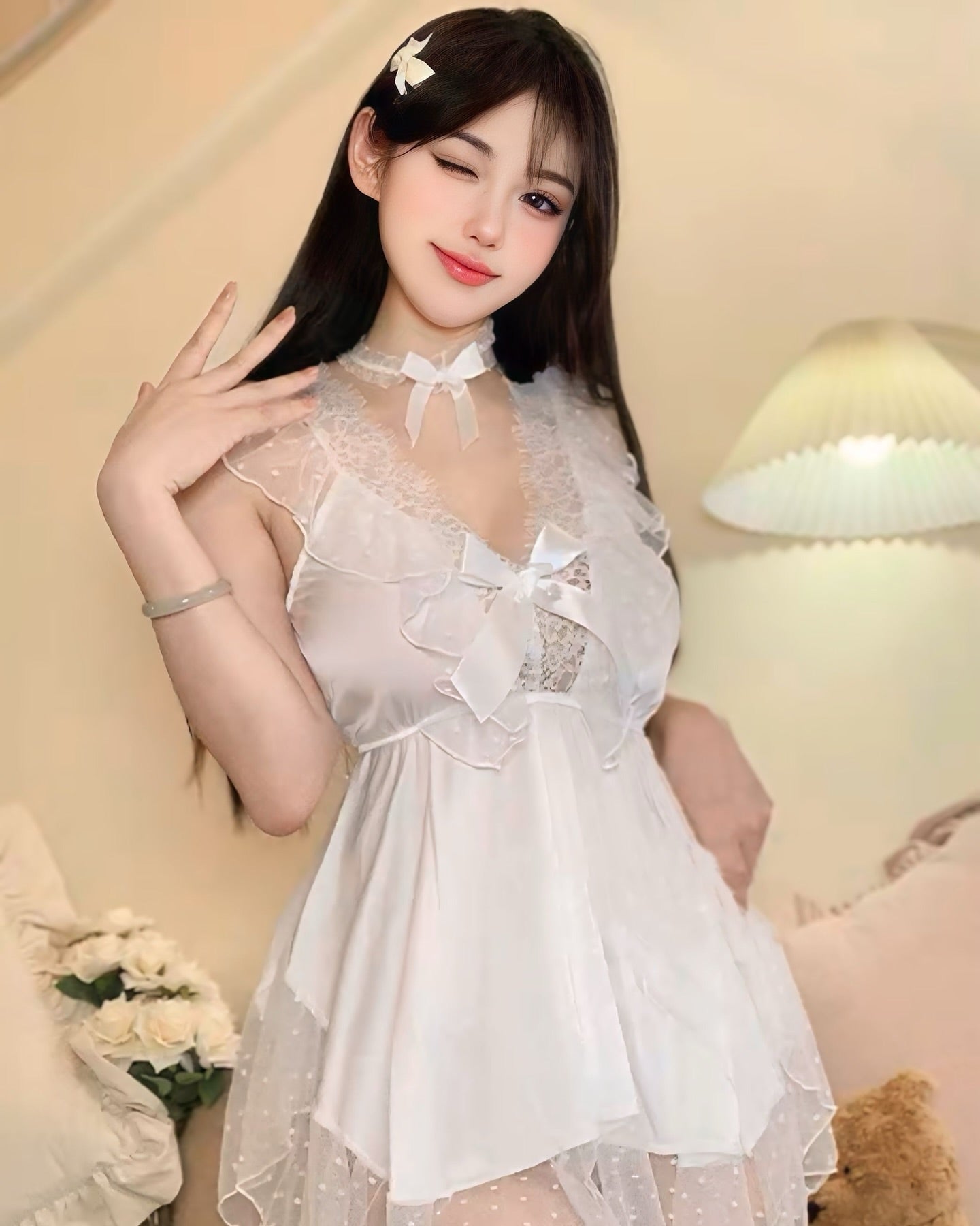 ชุดนอนผ้าซาตินสีขาวเกรดพรีเมี่ยมสุดหวาน-3