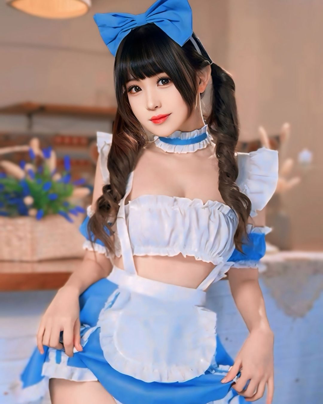 ชุดเมดสาวใช้ สไตล์แฟนตาซีสีฟ้า-3