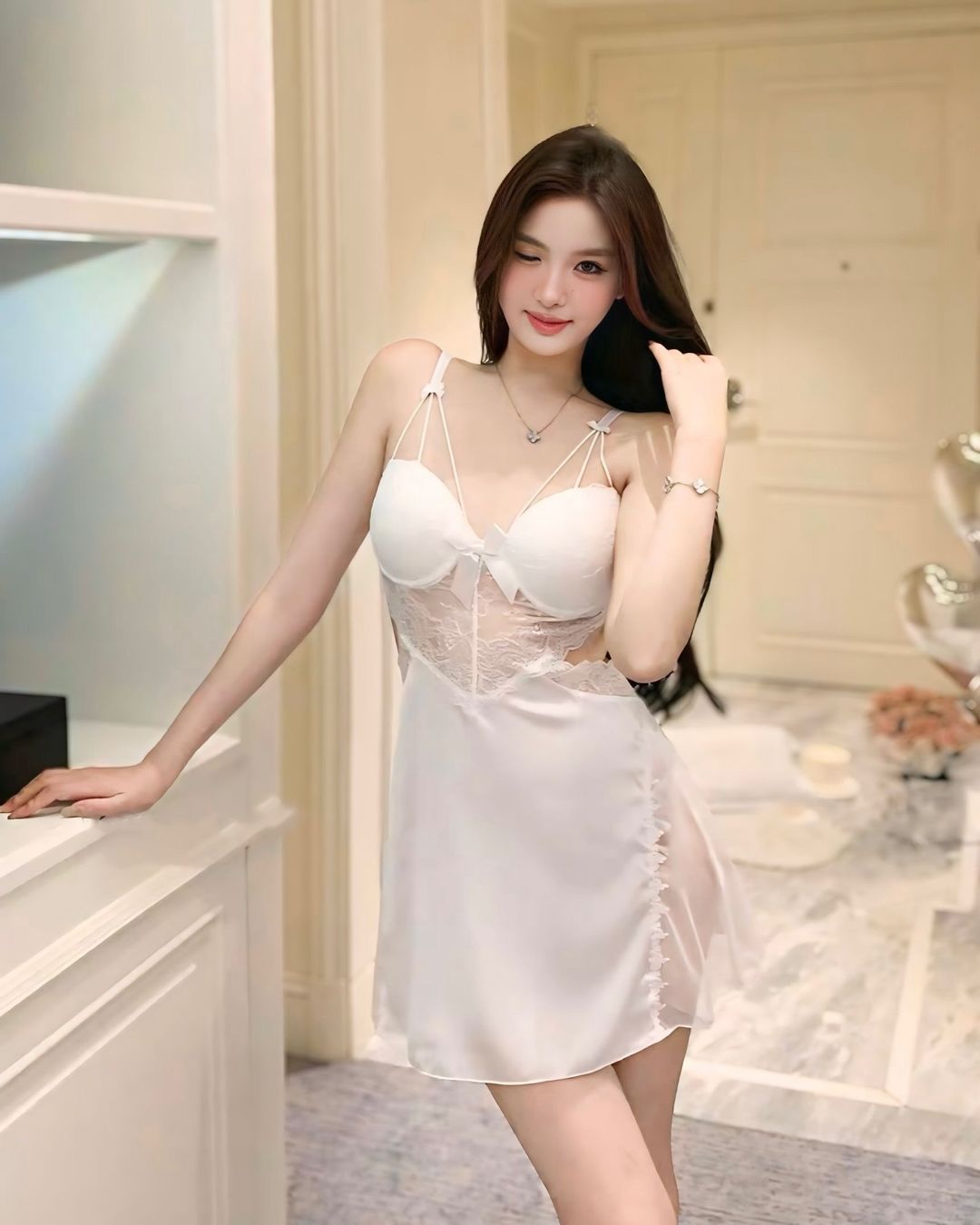 ชุดนอนเดรสสายเดี่ยวสีขาวสไลต์ลูกคุณ สุดเย้ายวนใจ-3