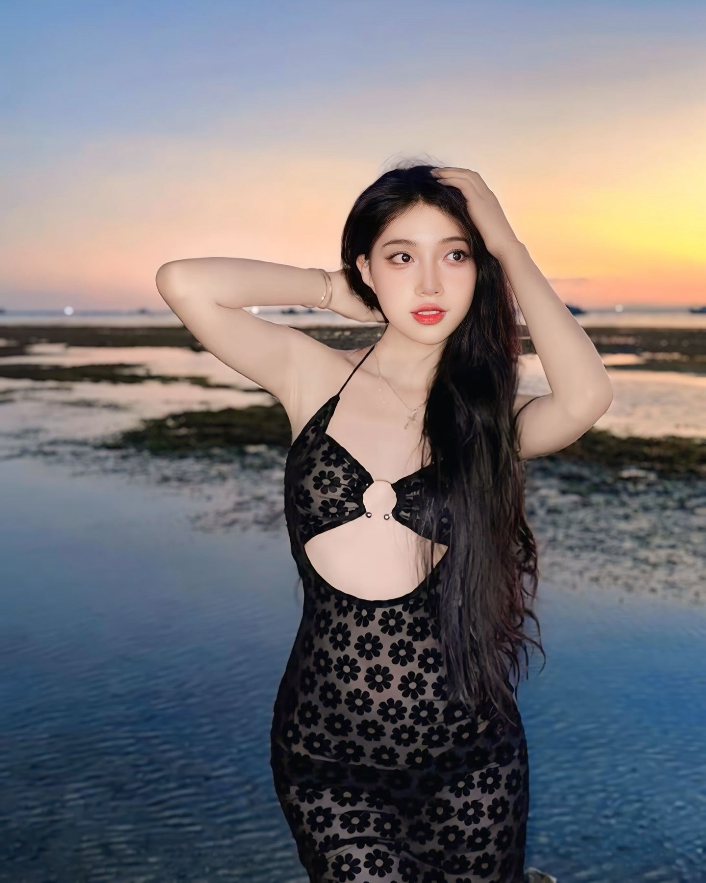 ชุดเดรสยาวซีทรูลายดอกไม้ สีดำ เกรดพรีเมี่ยม-3