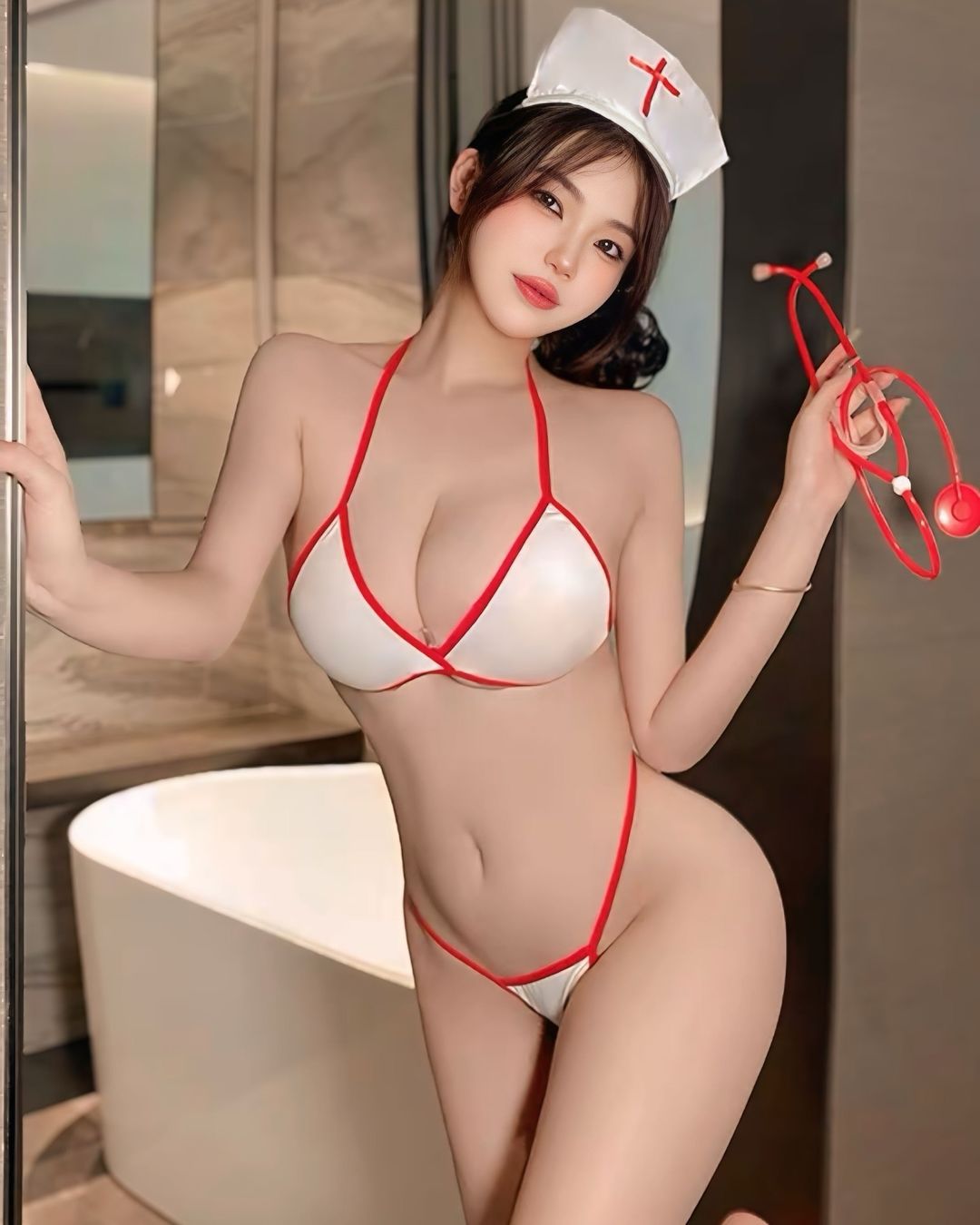 ชุดคอสเพลย์พยาบาลสุดเซ็กซี่ กันคนเมิน-2