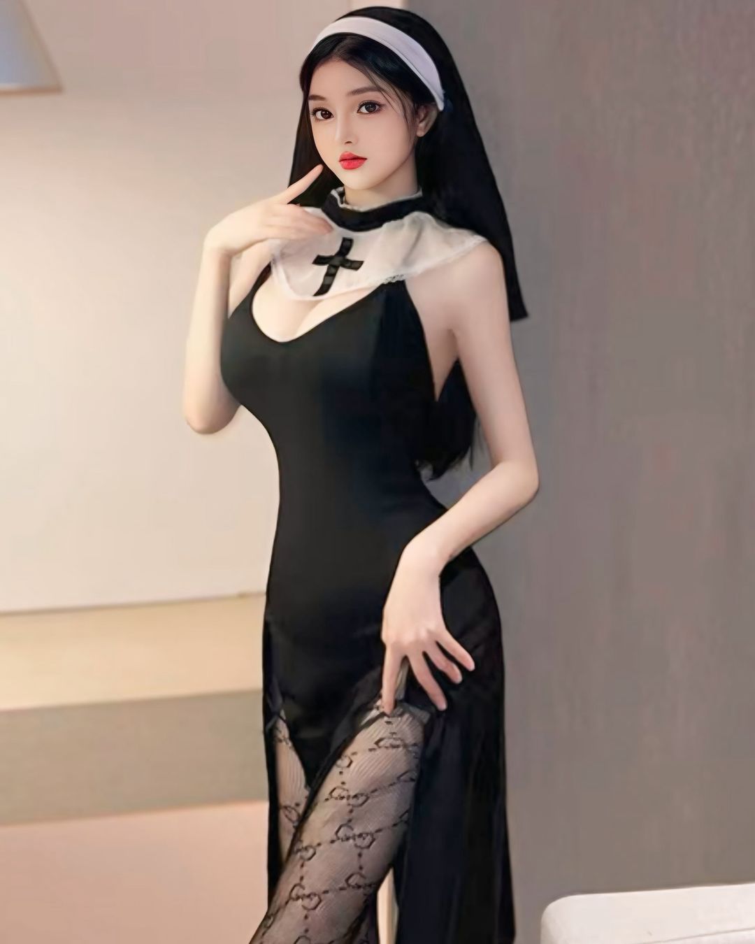 ชุดคอสเพลย์แม่ชีซิสเตอร์แบบแซ่บๆ พร้อมผ้าคลุมหัว-1