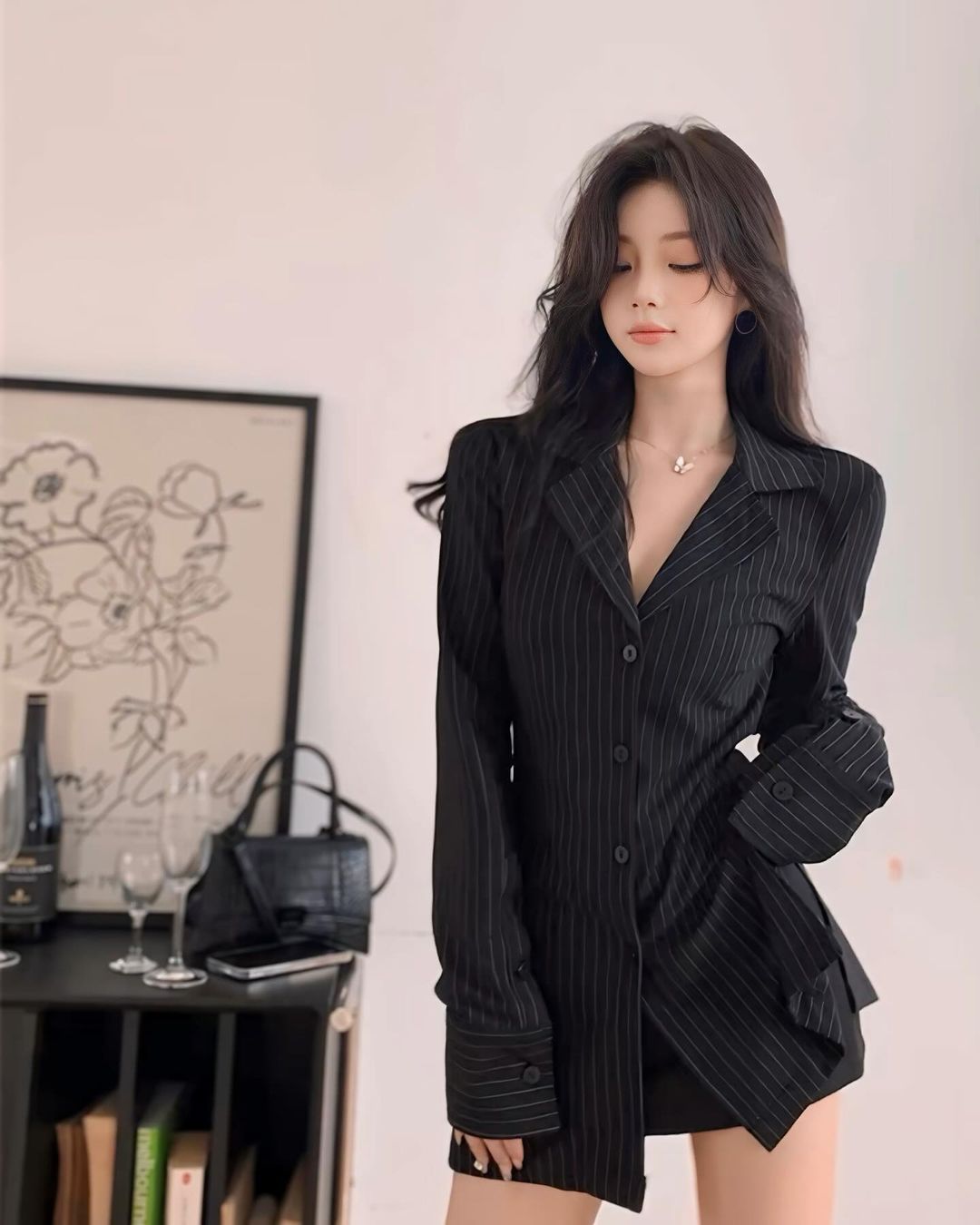 ชุดคอสเพลย์สาวออฟฟิศ สไตล์เสื้อเชิ้ตแฟชั่น-1