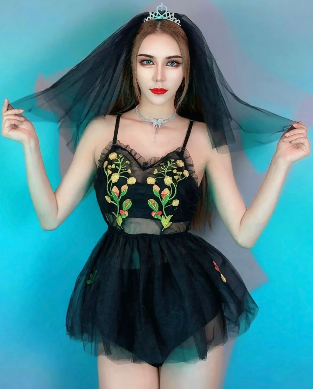 ชุดคอสเพลย์เจ้าสาว พร้อมผ้าคลุมสีดำ-3