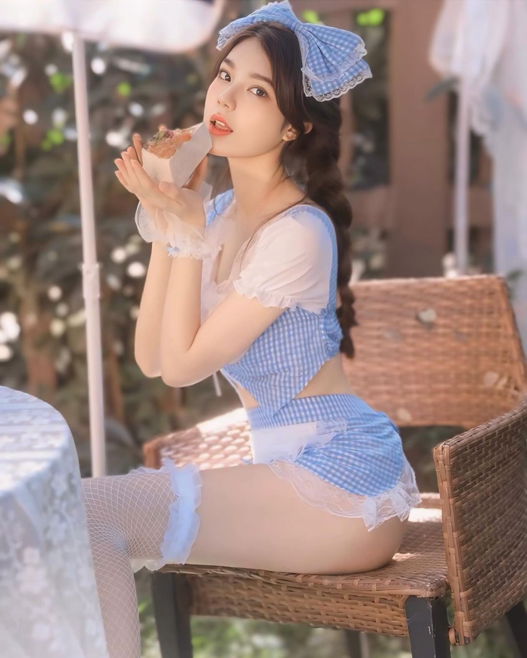 ชุดเมดพร้อมที่คาดผมสไตล์น่ารักสีฟ้าพาสเทล-2