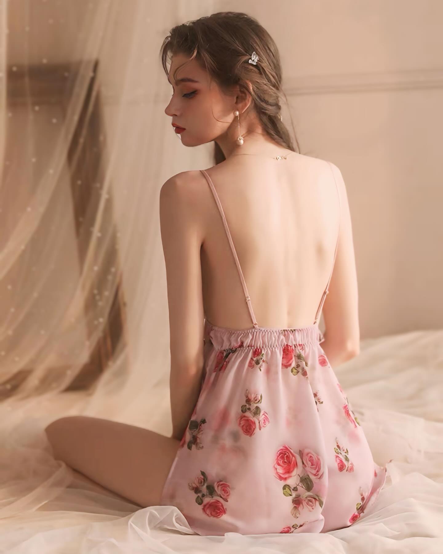 ชุดนอนเดรสสายเดี่ยวผ้าซาตินสุดหวาน ลายกุหลาบสีชมพู-3